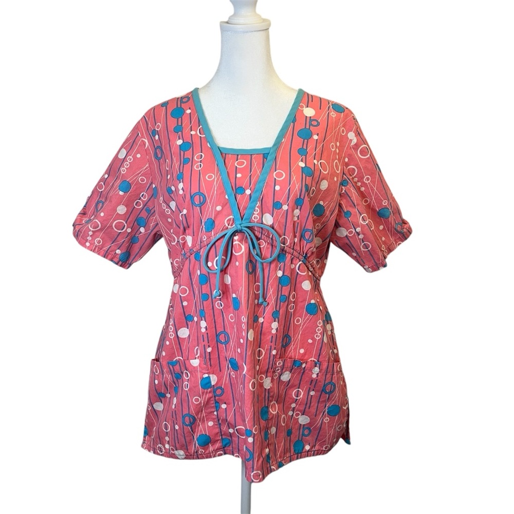 Los Angeles Rose Pink Blue and White Scrub Top Women Size Medium